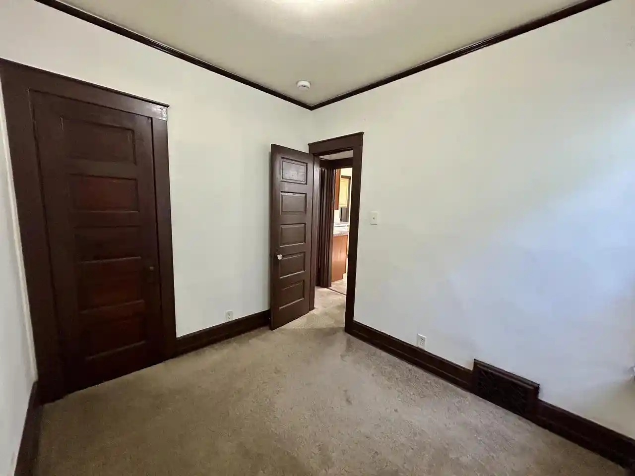 4th image of 1822 E Thomas Avenue Avenue #1824, Milwaukee, WI 53211 | MLS# 1977156