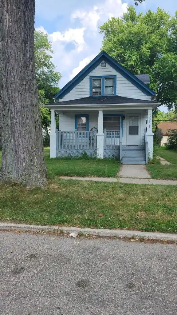 1st image of 3831 14 Avenue Avenue, Kenosha, WI 53140 | MLS# 1977161