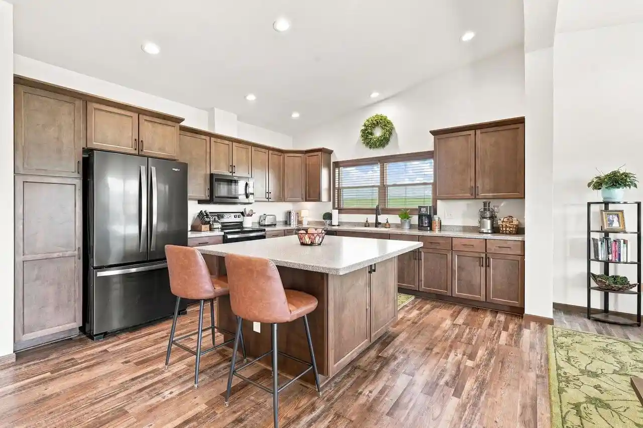 2nd image of 1095 Walnut Dell Road Road, Platteville, WI 53818 | MLS# 2030983