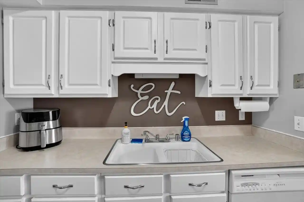 Photo 3 of Condo for sale at 9034 W Lisbon Avenue Avenue #32, Milwaukee, WI 53222 | MLS# 1977179 | Listing updated on 2026-08-23