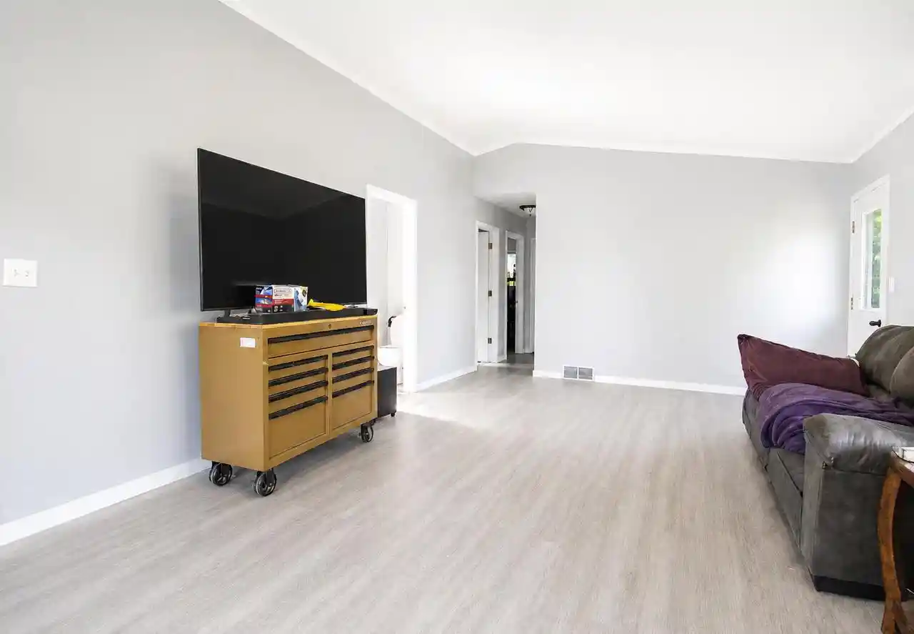 Photo 4 of Single family home for sale at N1492 Clover Road Road, Lake Geneva, WI 53147 | MLS# 1977181 | Listing updated on 2026-10-10
