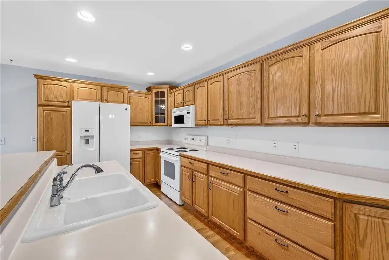 Photo 3 of Condo for sale at 622 Springbrook Cir #43, Deforest, WI 53532 | MLS# 2030985 | Listing updated on 2026-09-24