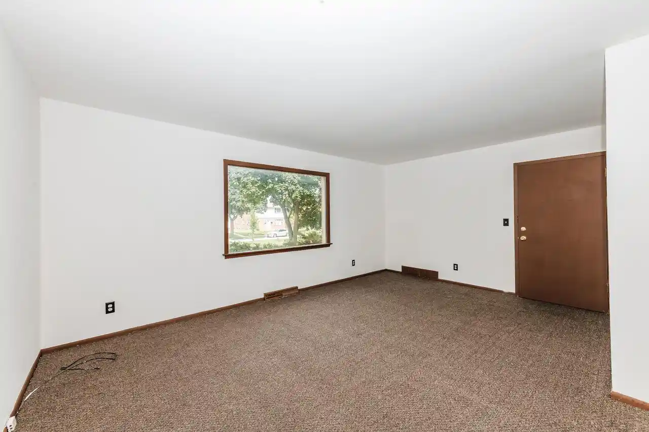 2nd image of 9017 W Hampton Ave Ave, Milwaukee, WI 53225