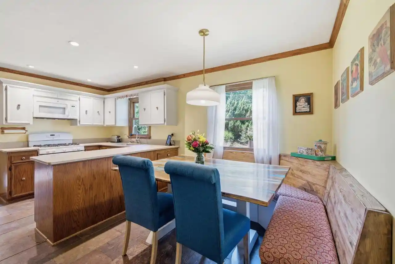 Photo 3 of Single family home for sale at 1930 Sunnyside Dr Dr, Waukesha, WI 53186 | MLS# 1977193 | Listing updated on 2026-08-23