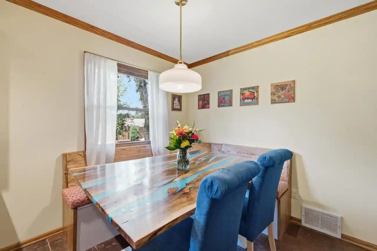 Photo 3 of Single family home for sale at 1930 Sunnyside Dr Dr, Waukesha, WI 53186 | MLS# 1977193 | Listing updated on 2026-08-23