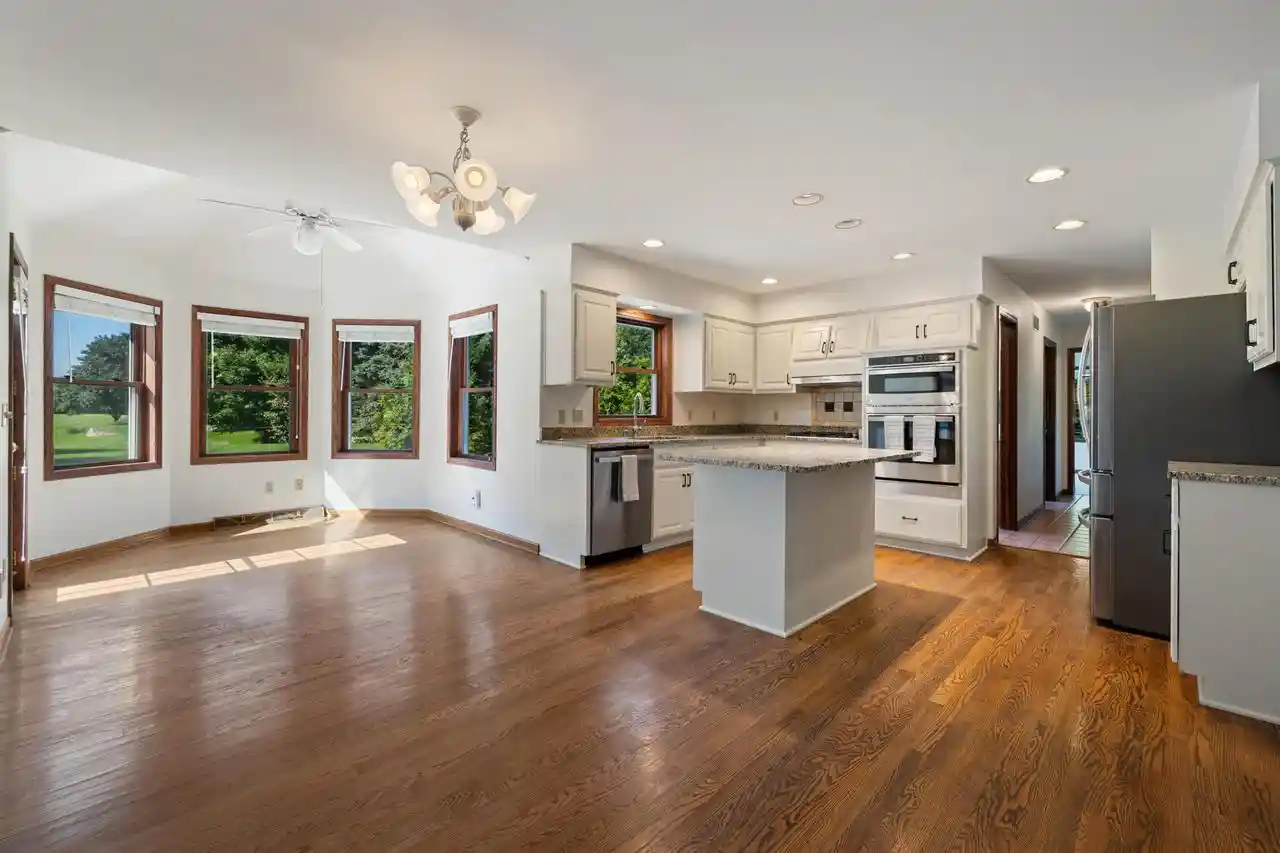 Photo 3 of Single family home for sale at 7123 W Lantern Lane Lane, Mequon, WI 53092 | MLS# 1977196 | Listing updated on 2026-09-21