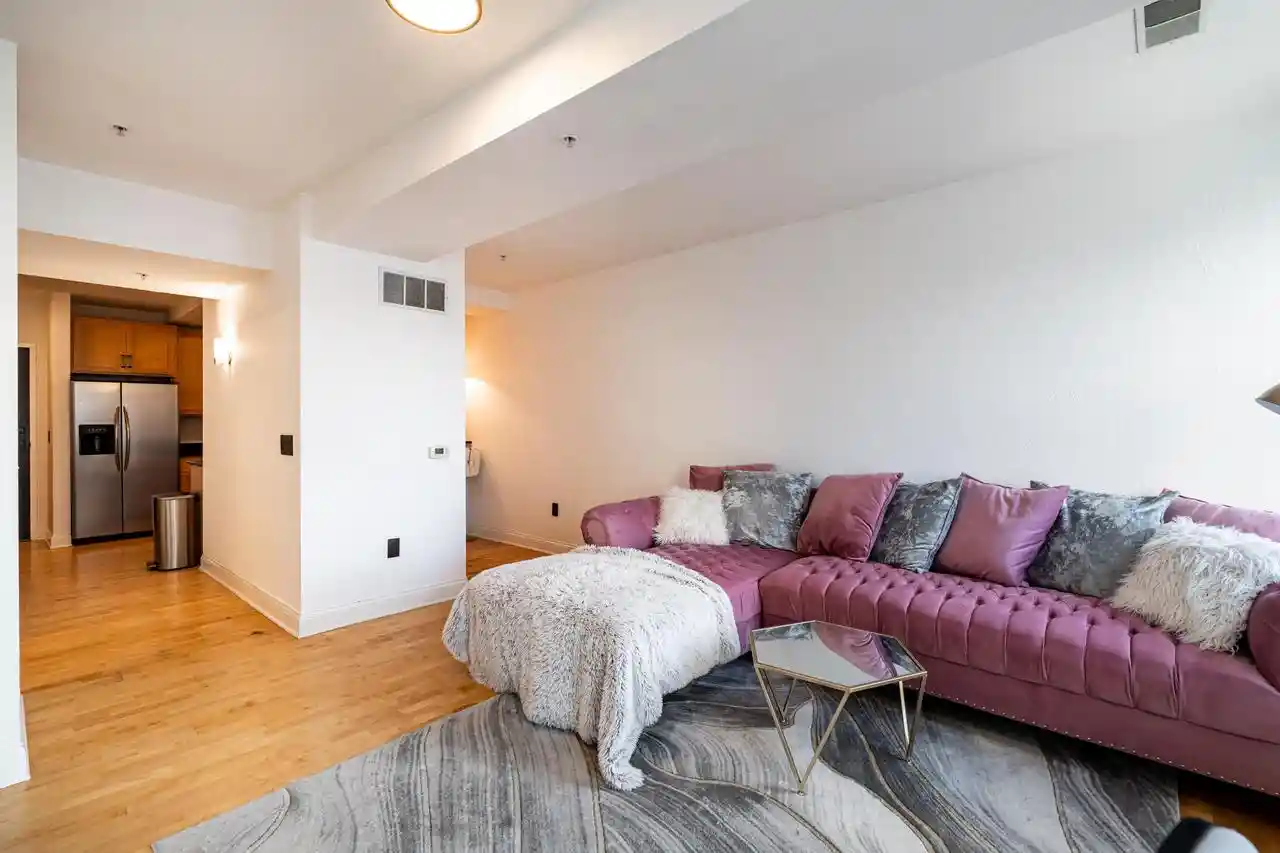 2nd image of 606 W Wisconsin Avenue Avenue #501, Milwaukee, WI 53203 | MLS# 1977199