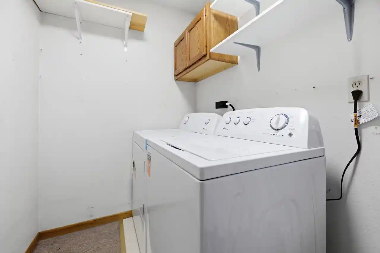 Photo 4 of Single family home for sale at 351 8th Street E St, Winona, MN 55987 | MLS# 1977213 | Listing updated on 2026-10-19
