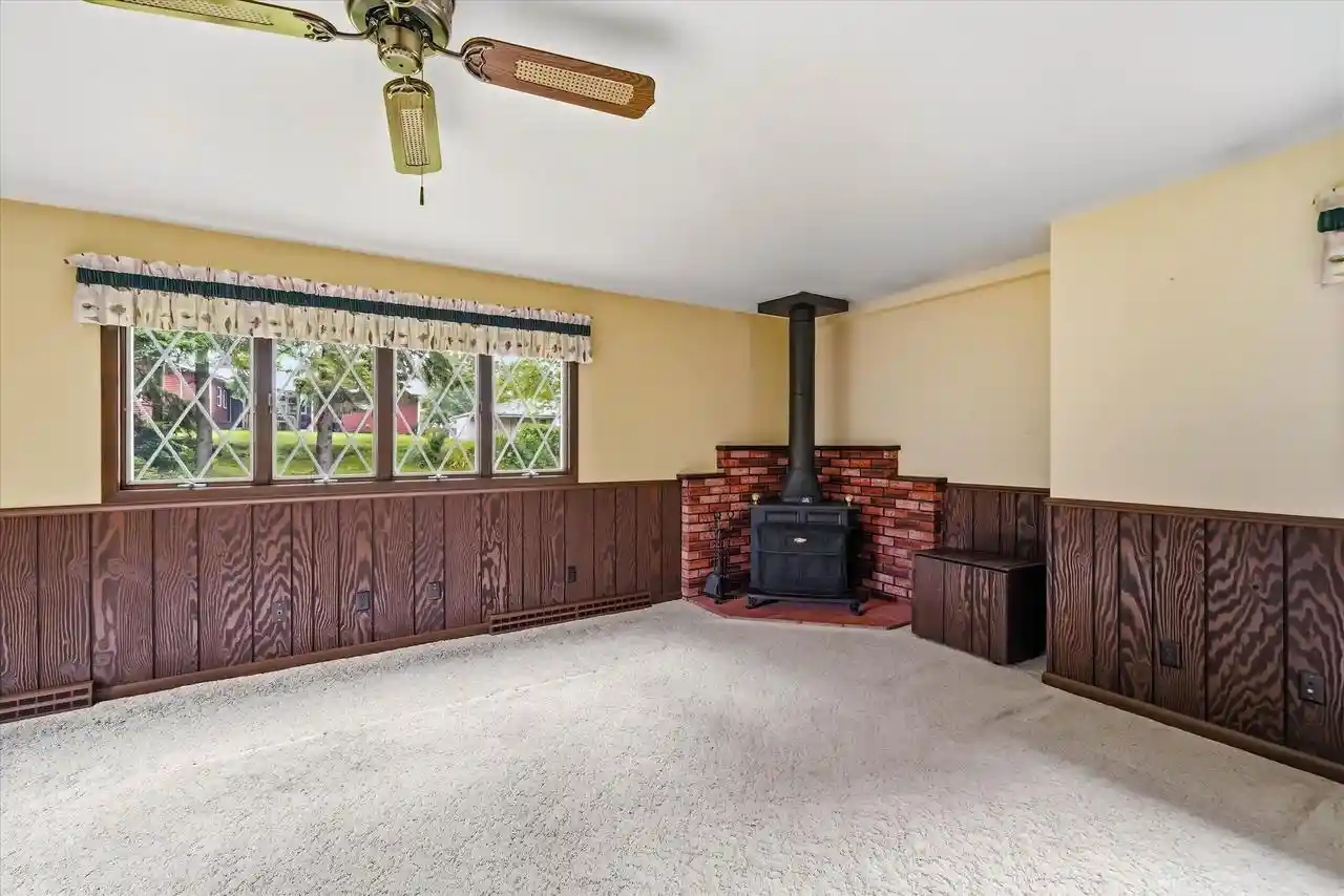 3rd image of 250 E Monroe Street Street, Port Washington, WI 53074 | MLS# 1977214