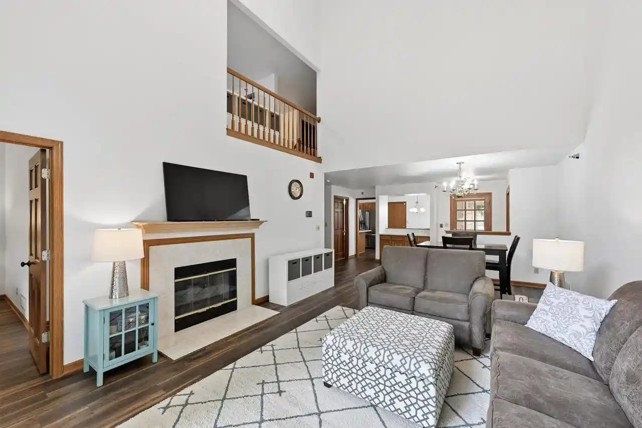 2nd image of 2995 River Birch Dr Dr, Brookfield, WI 53045