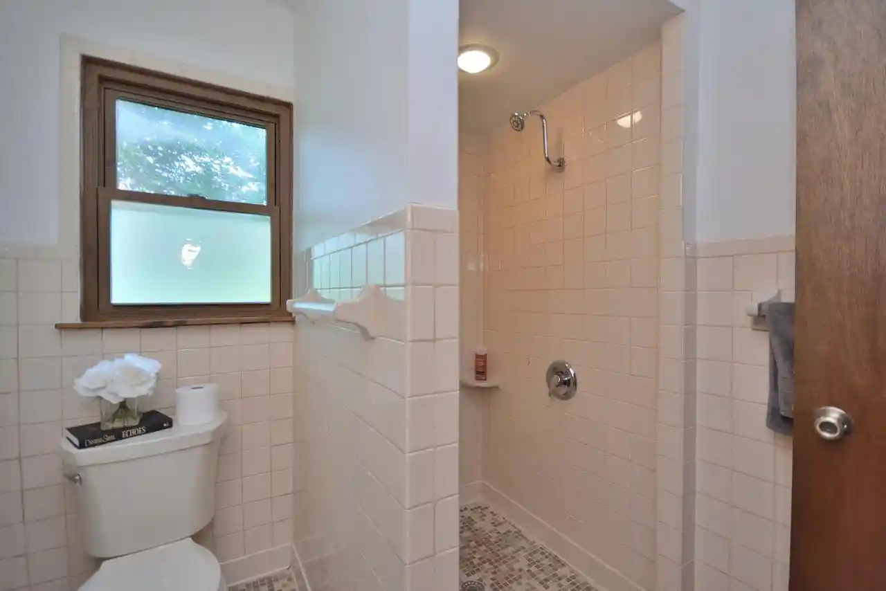 Photo 3 of Single family home for sale at 3122 W Rochelle Avenue Avenue, Glendale, WI 53209 | MLS# 1977220 | Listing updated on 2026-09-14