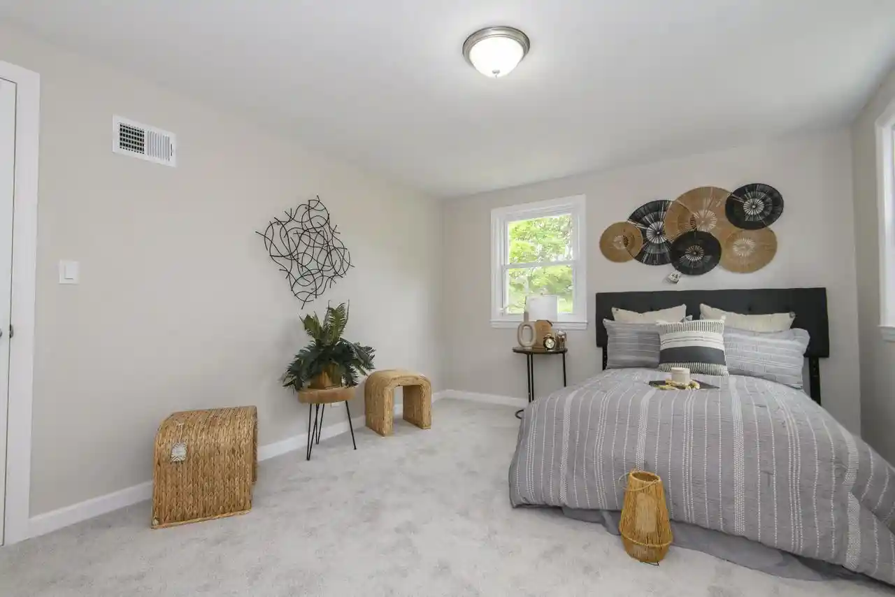 Photo 2 of Single family home for sale at 4158 N 17th Street Street, Milwaukee, WI 53209 | MLS# 1977232 | Listing updated on 2026-09-01