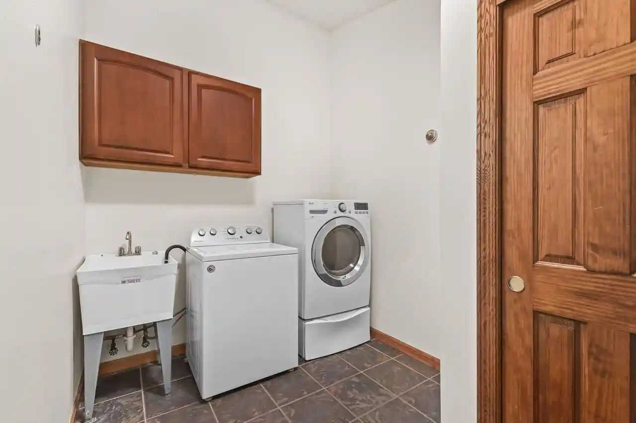 Photo 4 of Sale Pending at W173N10167 Woodbridge Lane Lane, Germantown, WI 53022 | MLS# 1977234 | Listing updated on 2026-10-07