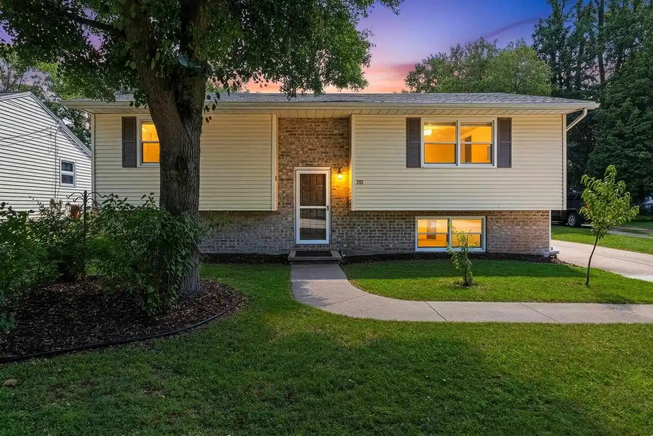 Photo 1 of Single family home for sale at 701 W 7th Street Street, Kaukauna, WI 54130 | MLS# 50331423 | Listing updated on 2026-08-24