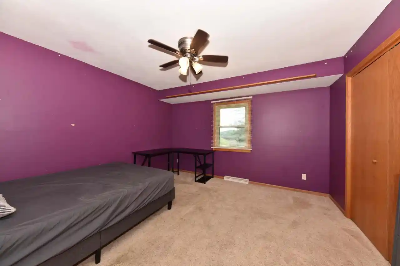 5th image of 1308 Wolf Dr Dr, West Bend, WI 53090 | MLS# 1977250