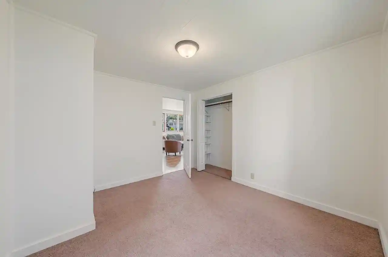 4th image of 1274 Elmwood Street Street, Oshkosh, WI 54901 | MLS# 50331440