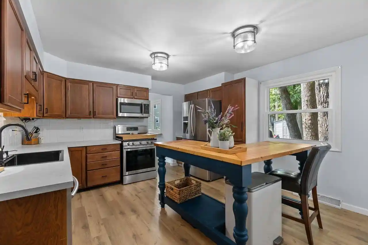Photo 3 of Single family home for sale at 1621 N Mcdonald Street Street, Appleton, WI 54911 | MLS# 50331445 | Listing updated on 2026-09-05