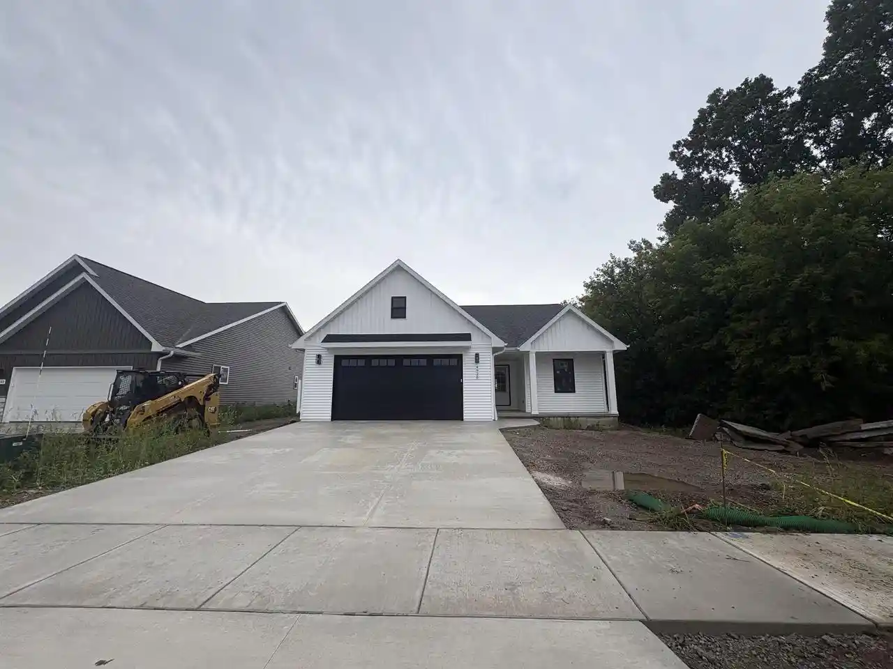 Photo 1 of Single family home for sale at 4926 Water Mint Way Way, Green Bay, WI 54313 | MLS# 50331446 | Listing updated on 2026-09-17