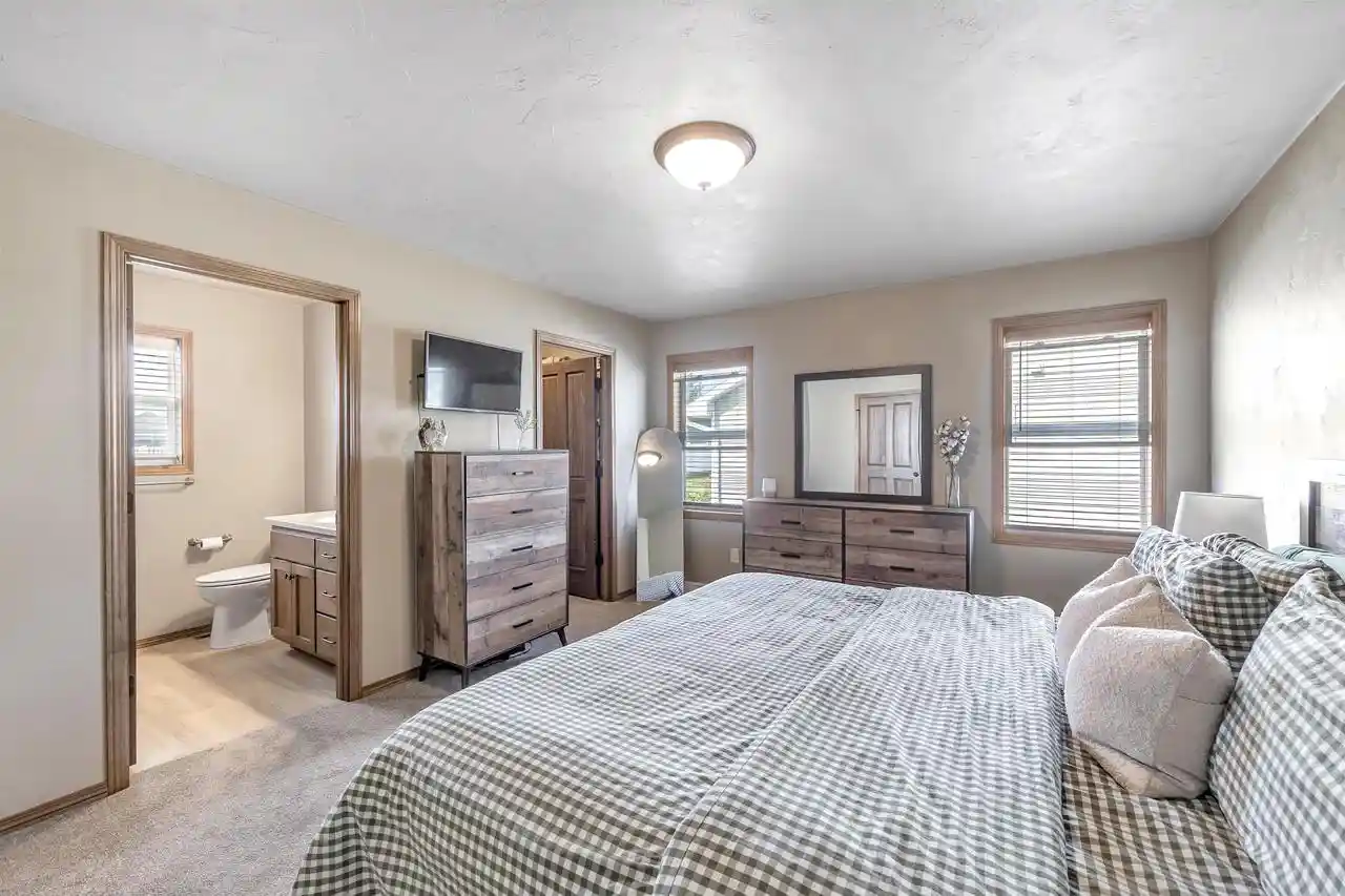Photo 3 of Single family home for sale at 854 Roth Road Road, De Pere, WI 54115 | MLS# 50331443 | Listing updated on 2026-08-27