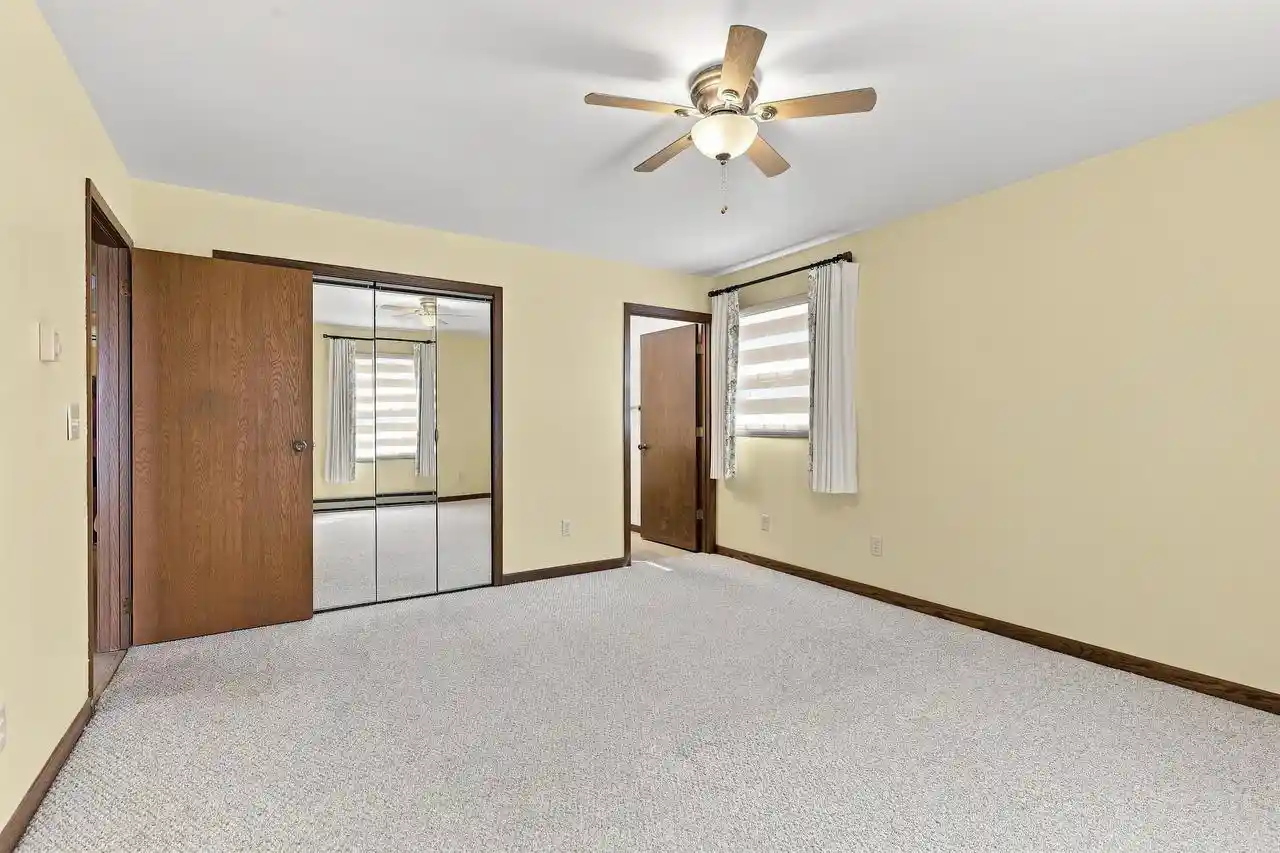 4th image of 544 W Smith Avenue Avenue, Oshkosh, WI 54901 | MLS# 50331441