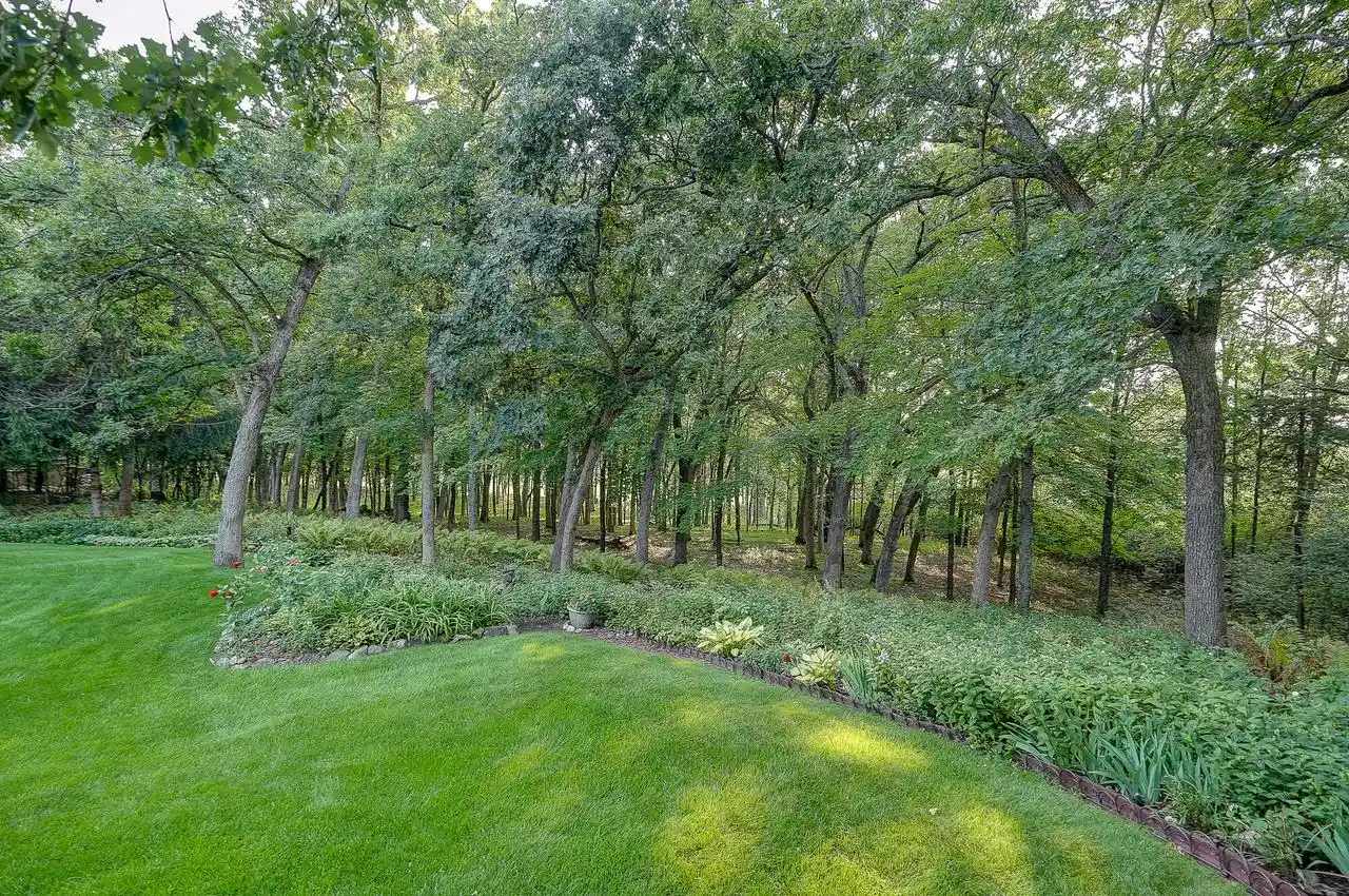 Photo 3 of Sale Pending at 493 Lillian Court Court, Delafield, WI 53018 | MLS# 1977269 | Listing updated on 2026-09-01