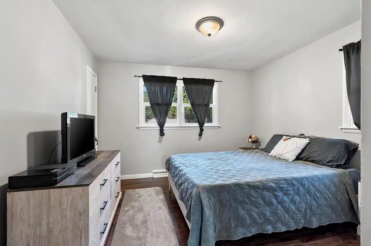Photo 4 of Sale Pending at 920 S Andrews Street Street, Shawano, WI 54166 | MLS# 2031023 | Listing updated on 2026-09-11