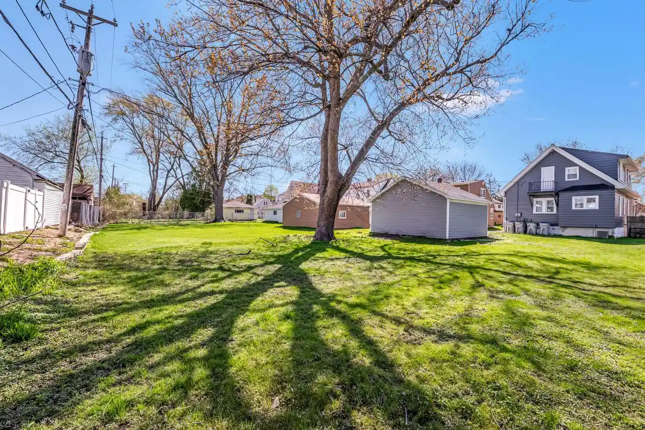 Photo 4 of Multi family home for sale at 4574 N 24Th Street Street, Milwaukee, WI 53209 | MLS# 1977270 | Listing updated on 2026-09-08