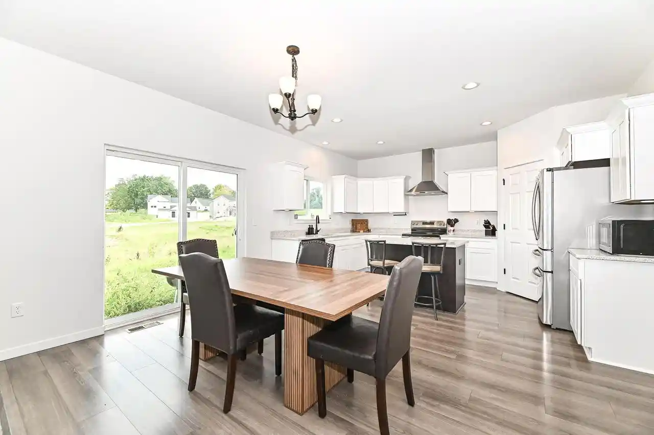 Photo 4 of Single family home for sale at 707 Ice Age Ct, Waterford, WI 53185 | MLS# 1977272 | Listing updated on 2026-09-24