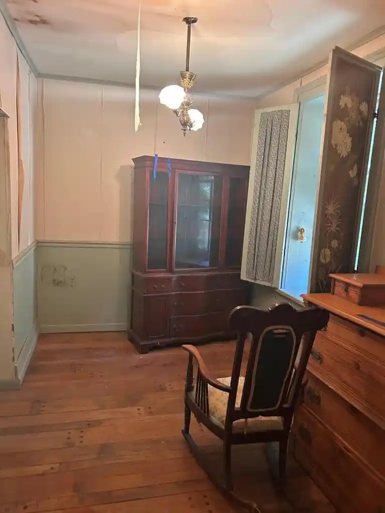 4th image of 232 E Hamilton Road Road, Cedarburg, WI 53012 | MLS# 1977277