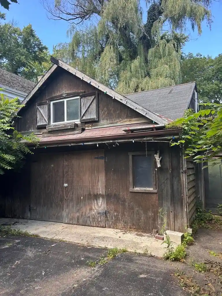 5th image of 232 E Hamilton Road Road, Cedarburg, WI 53012 | MLS# 1977277
