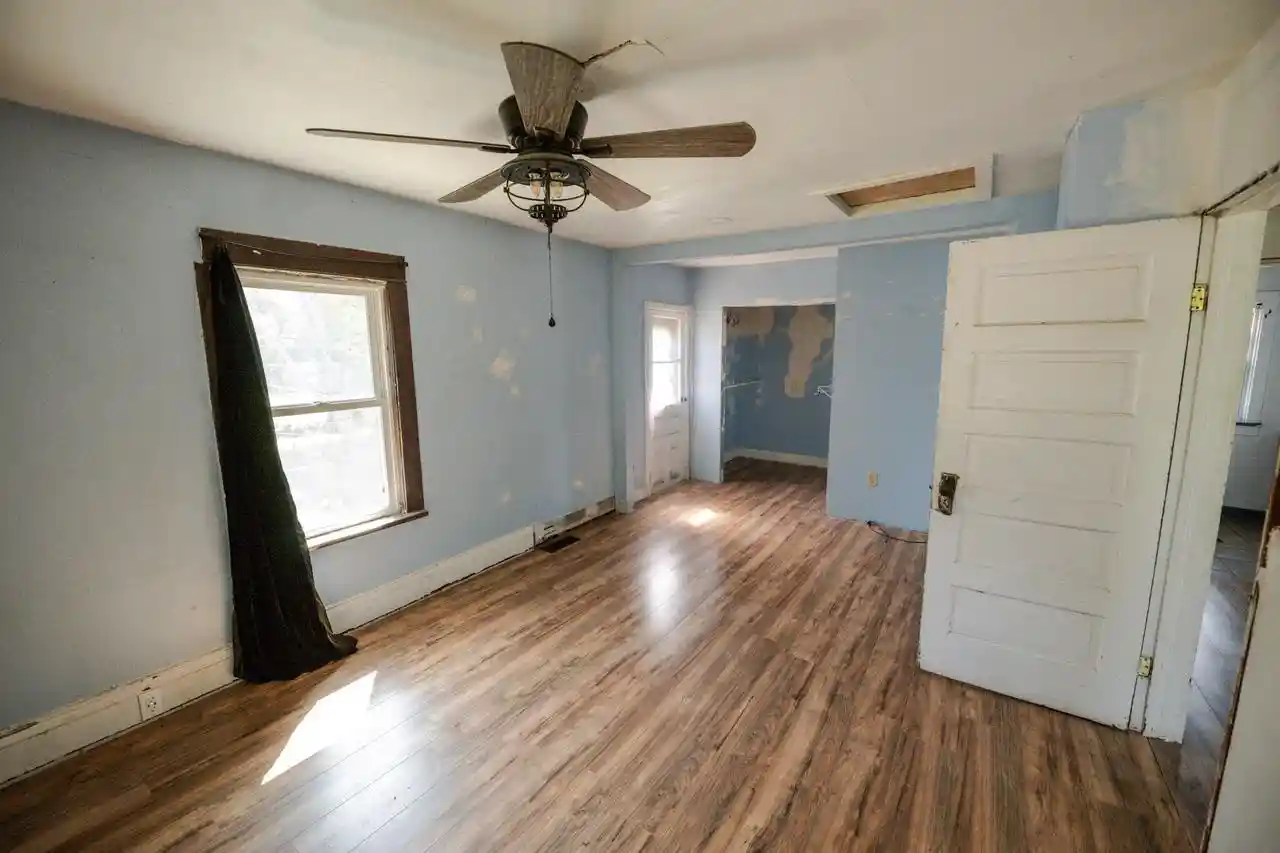 19th image of 611 West Boulevard Boulevard, Racine, WI 53405 | MLS# 1977280