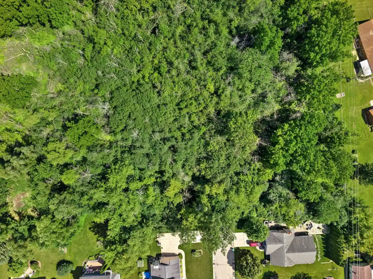 2nd image of W156n7968 Pilgrim Road Road, Menomonee Falls, WI 53051 | MLS# 1977279