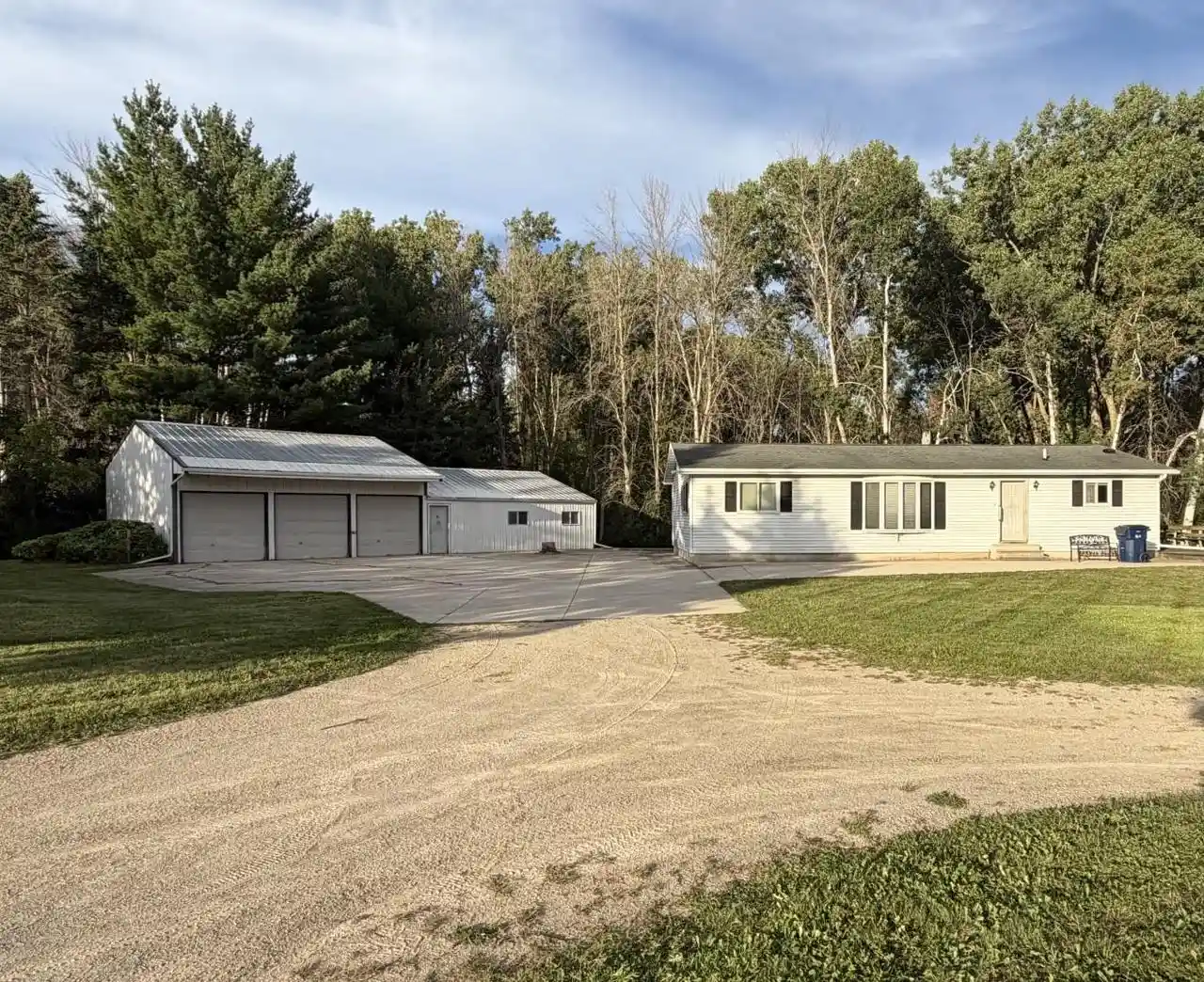 3rd image of 11990 Velp Avenue Avenue, Green Bay, WI 54313 | MLS# 50331426