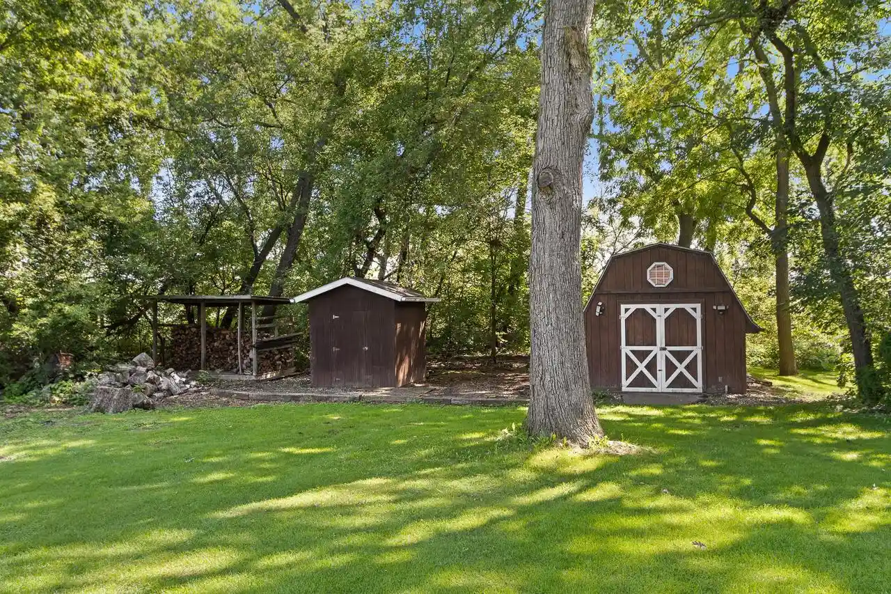 2nd image of 158 King Lake Road Road, Brooklyn, WI 53521 | MLS# 2031026