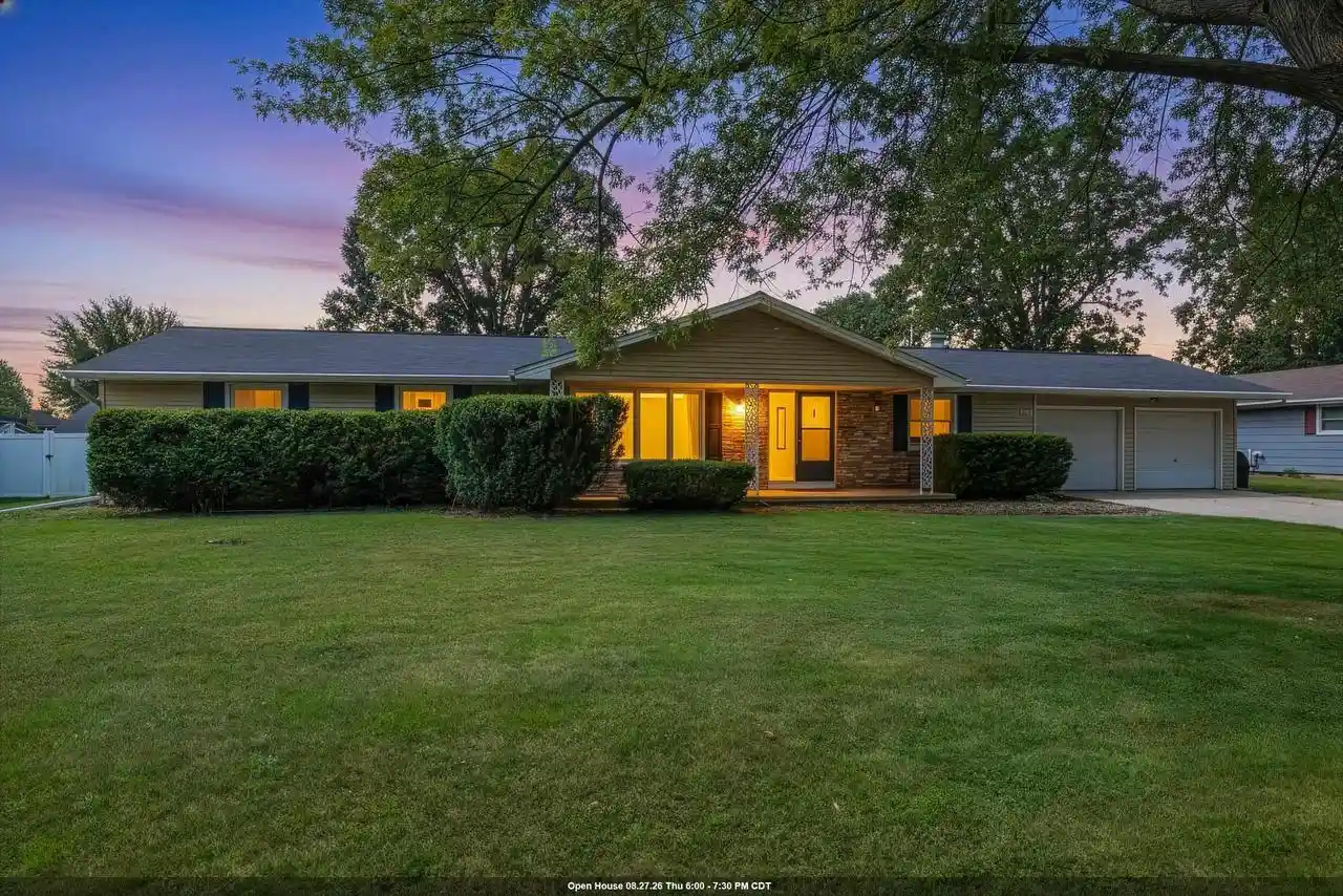 1st image of 1327 Skylark Lane Lane, Green Bay, WI 54313 | MLS# 50331460