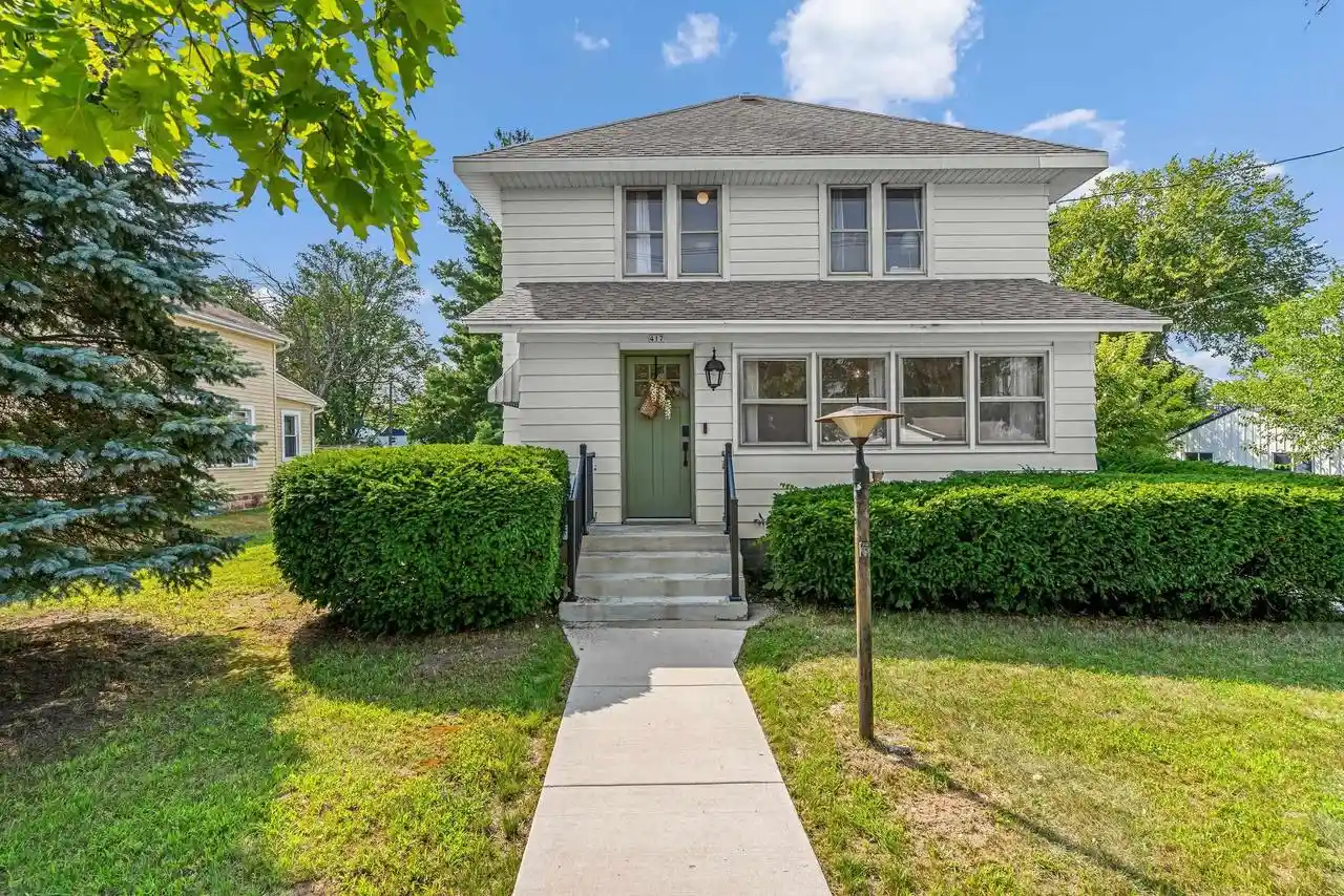 43rd image of 417 S Clinton Street Street, Princeton, WI 54968 | MLS# 2031028