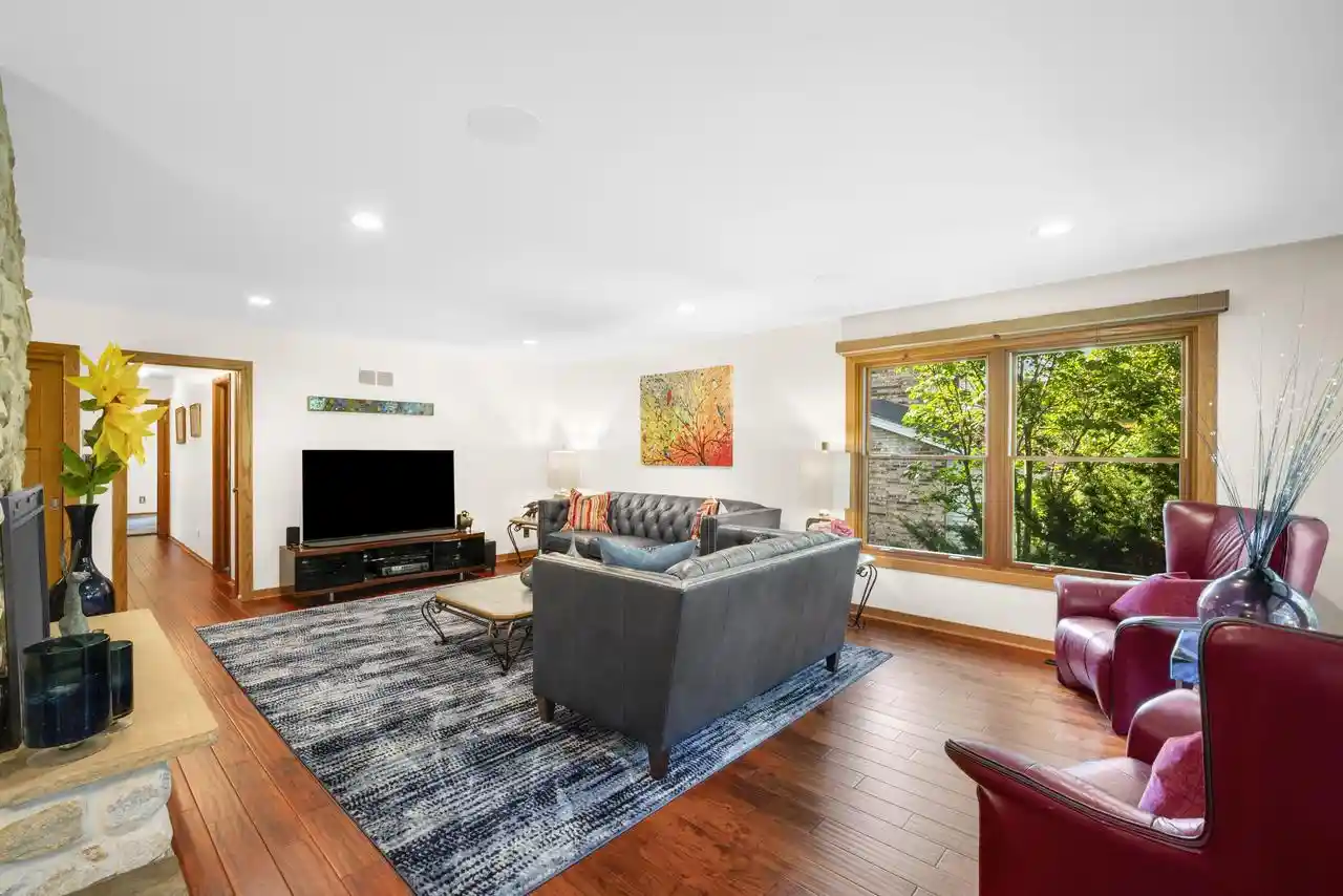 5th image of W74N755 Spruce Avenue Avenue, Cedarburg, WI 53012 | MLS# 1977289