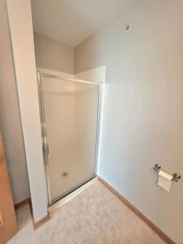 4th image of 520 Windstone Dr Dr, Hartland, WI 53029 | MLS# 1977288
