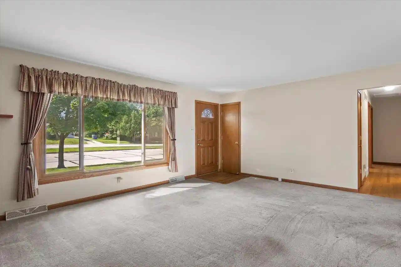 Photo 1 of Single family home for sale at 9414 W Oklahoma Avenue Avenue, West Allis, WI 53227 | MLS# 1977287 | Listing updated on 2026-09-25