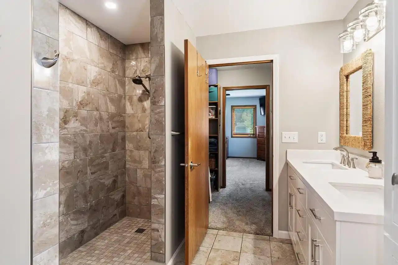 Photo 3 of Single family home for sale at 316 Gaarder Road E Road E, Holmen, WI 54636 | MLS# 1977294 | Listing updated on 2026-09-16