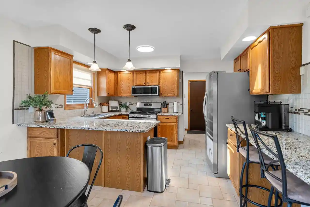 49th image of 2705 Oakwood Circle Circle, Oshkosh, WI 54904 | MLS# 50331464
