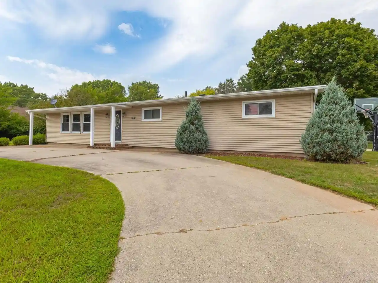 1st image of 1900 30th Avenue Avenue, Menominee, MI 49858 | MLS# 50331470