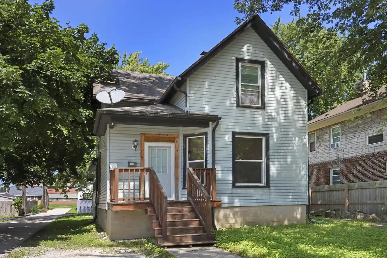 Multi family home for sale at 1908 Ehlert Street Street, Racine, WI 53405 | MLS# 1977306