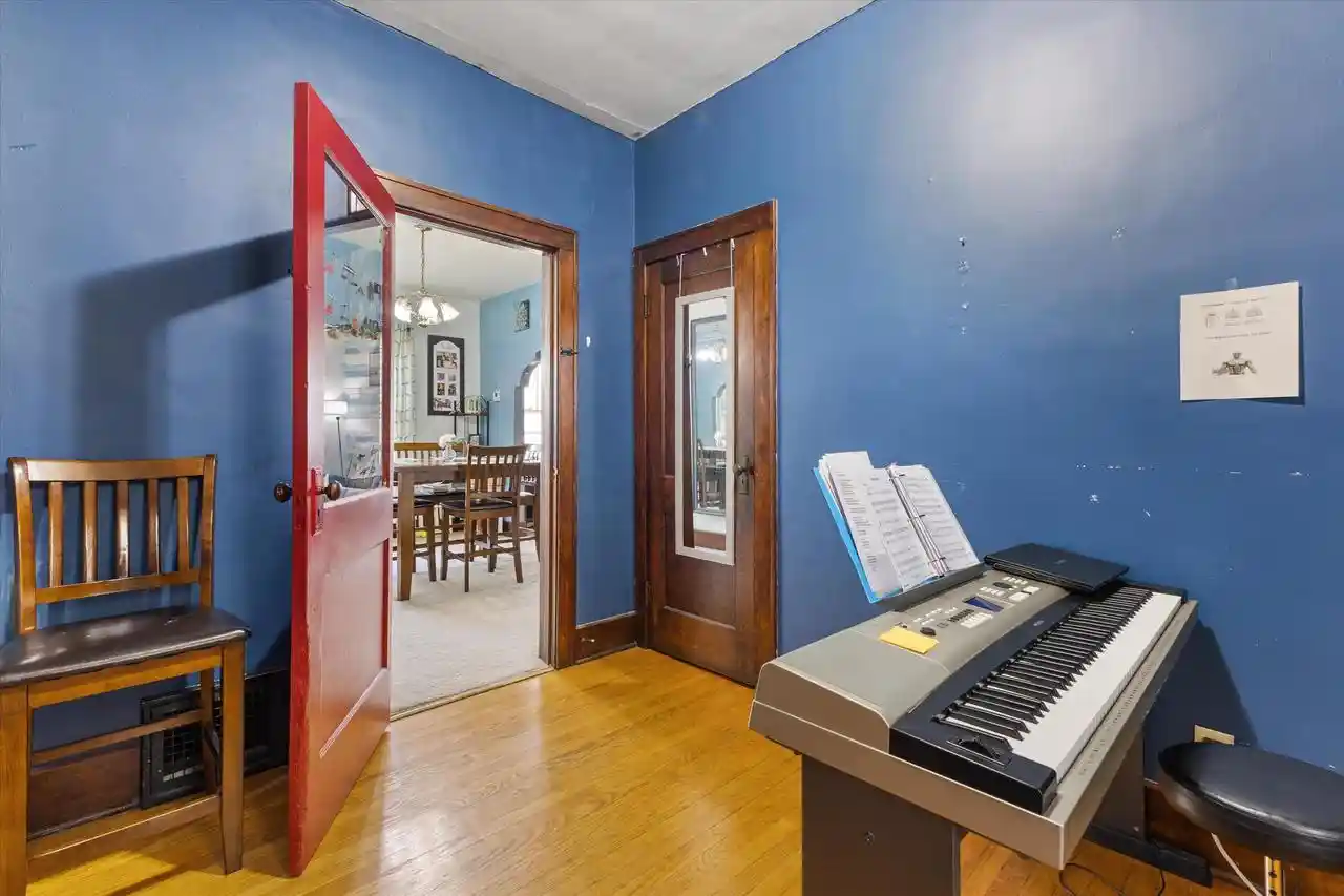 2nd image of 1515 Lombard Avenue Avenue, Racine, WI 53402 | MLS# 1977312
