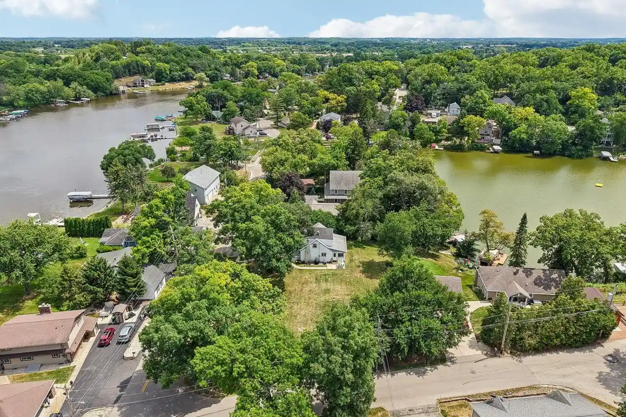 4th image of Lot 6 & 7 Riverside Road Road #Lt7, Waterford, WI 53185 | MLS# 1977315