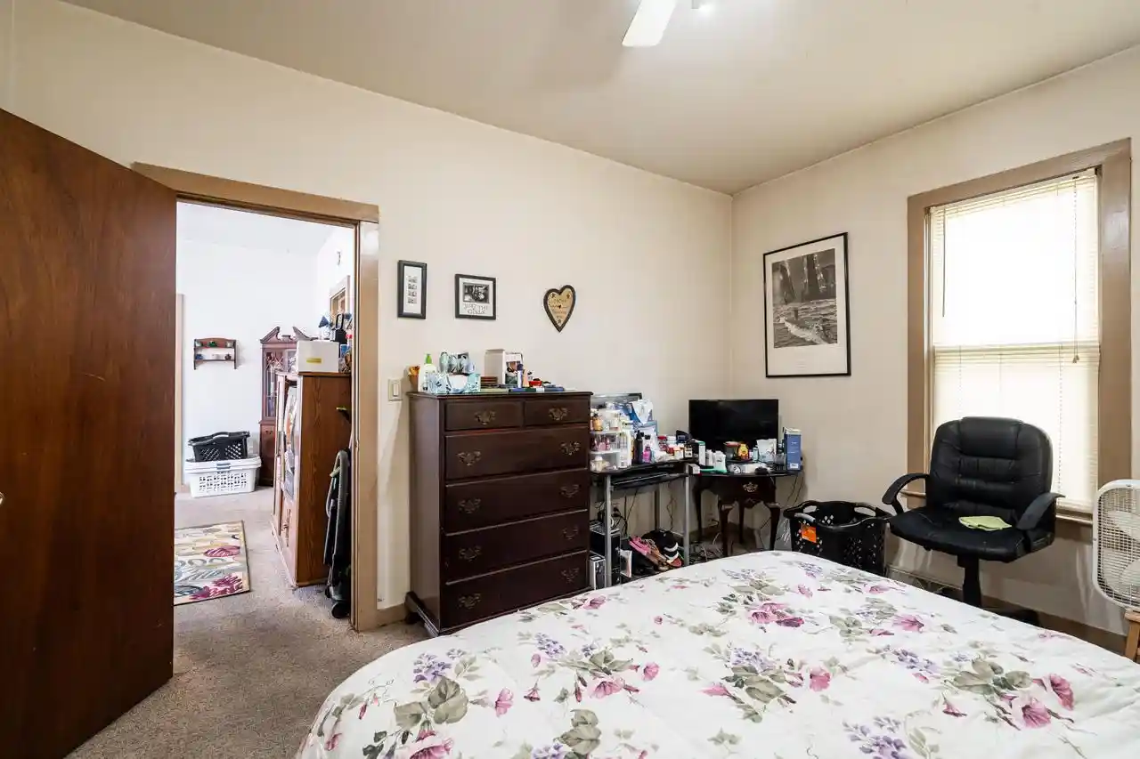 5th image of 723 N Wisconsin St St, Port Washington, WI 53074