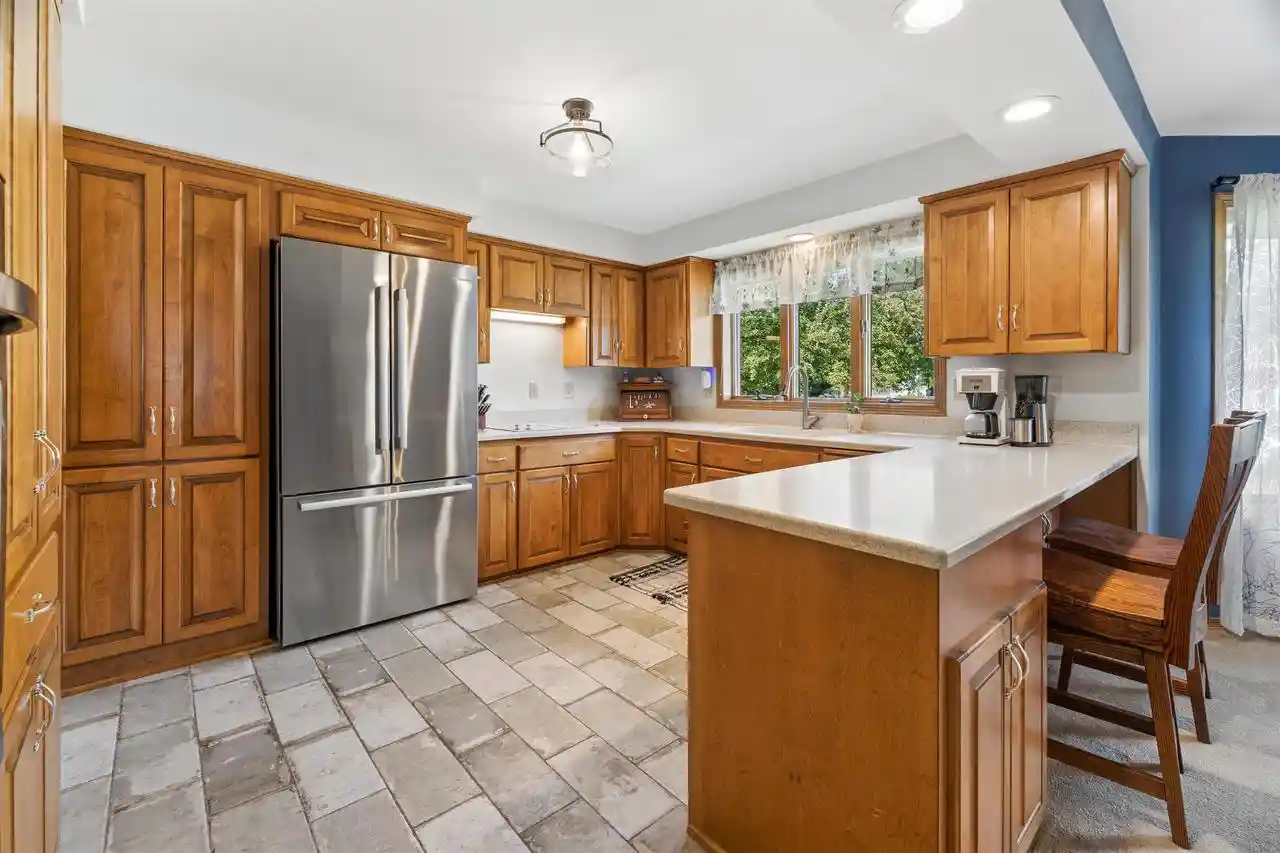 2nd image of 1337 Orchard Court Court, Neenah, WI 54956 | MLS# 50331489