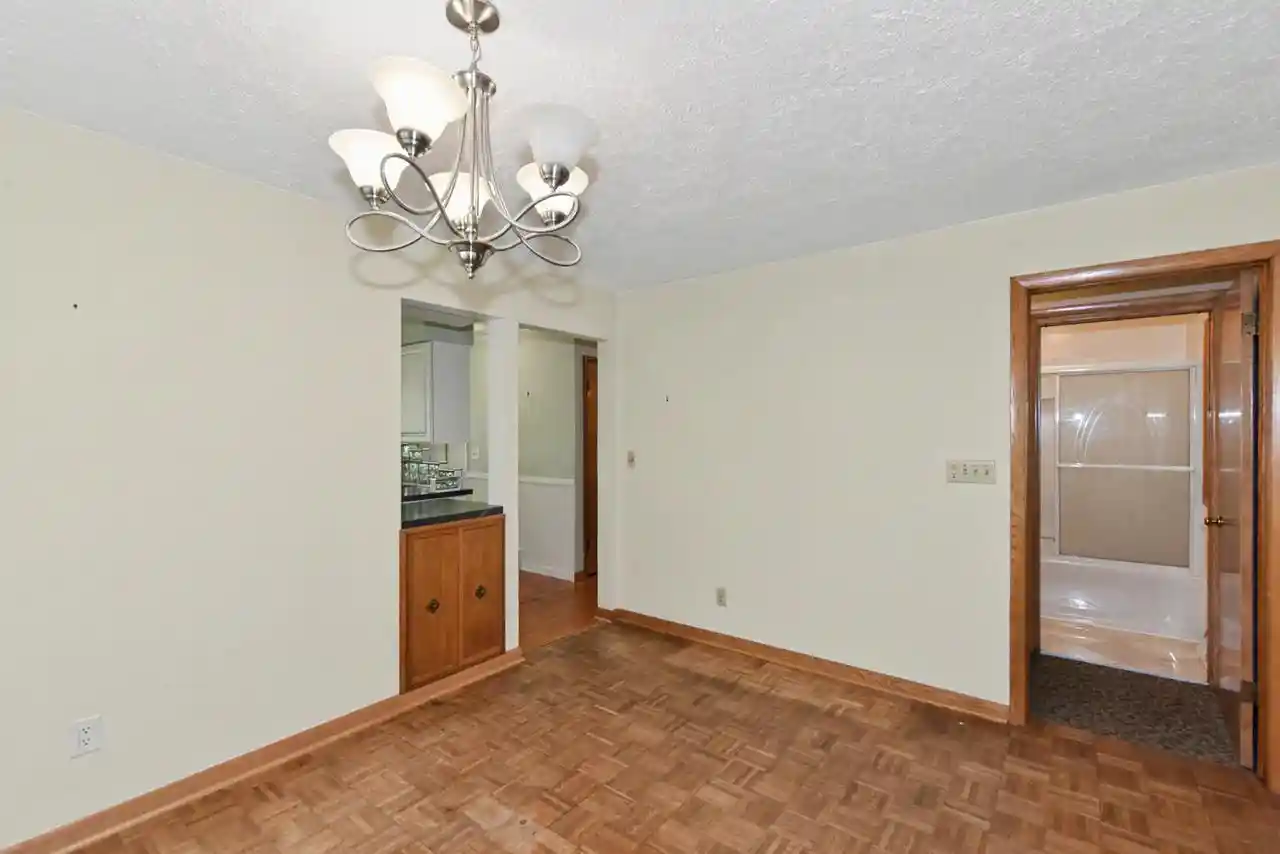 Photo 3 of Sale Pending at 1025 W Cumberland Dr Dr, Waukesha, WI 53188 | MLS# 1977336 | Listing updated on 2026-09-06