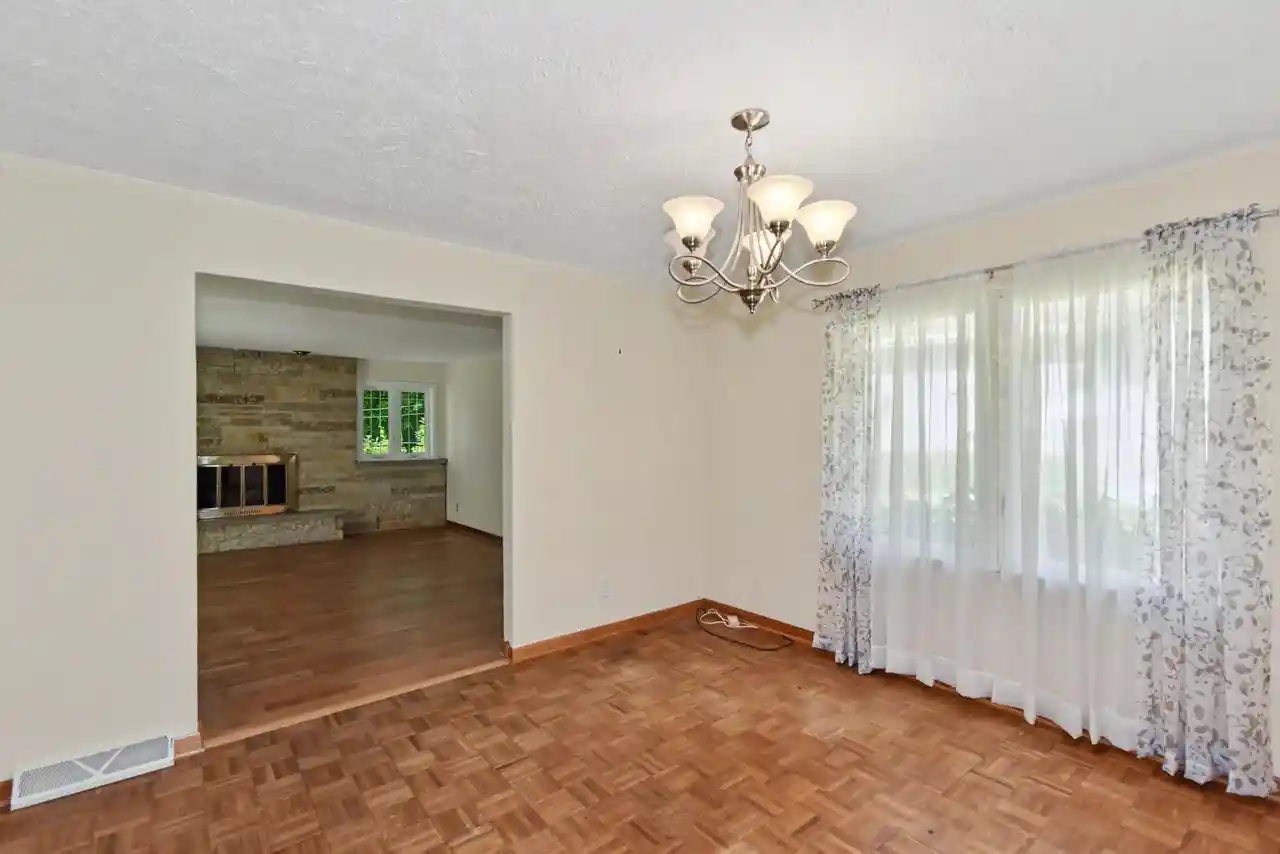 Photo 3 of Sale Pending at 1025 W Cumberland Dr Dr, Waukesha, WI 53188 | MLS# 1977336 | Listing updated on 2026-09-06