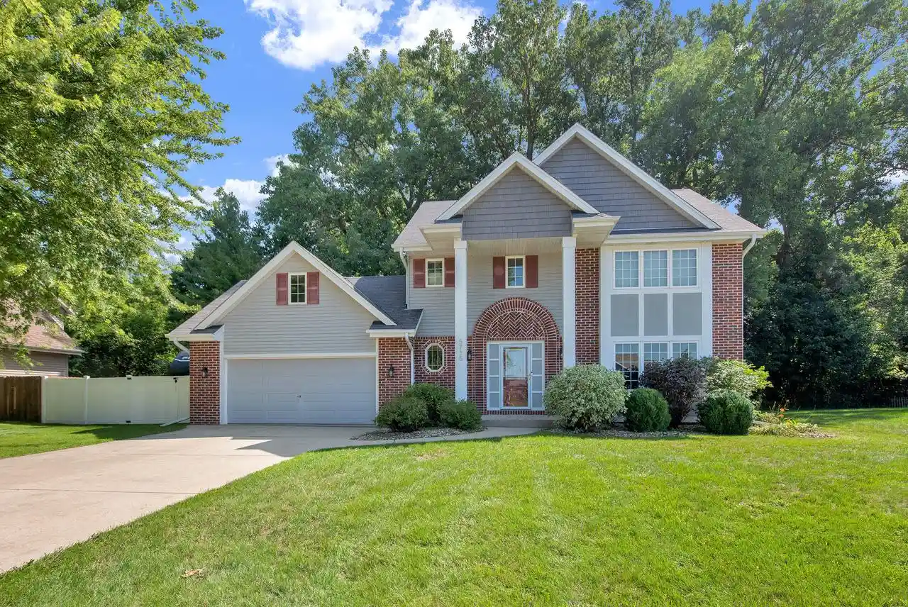Photo 1 of Single family home for sale at 5715 Marwood Dr Dr, Racine, WI 53402 | MLS# 1977339 | Listing updated on 2026-09-06